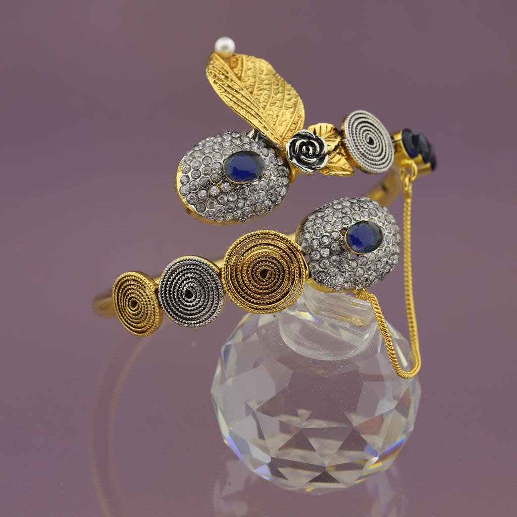 Neelum bangle