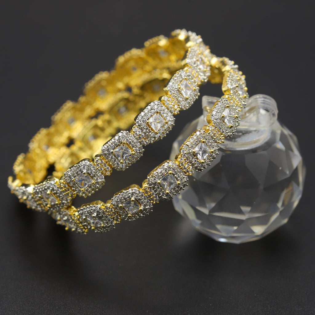 Golden Chic