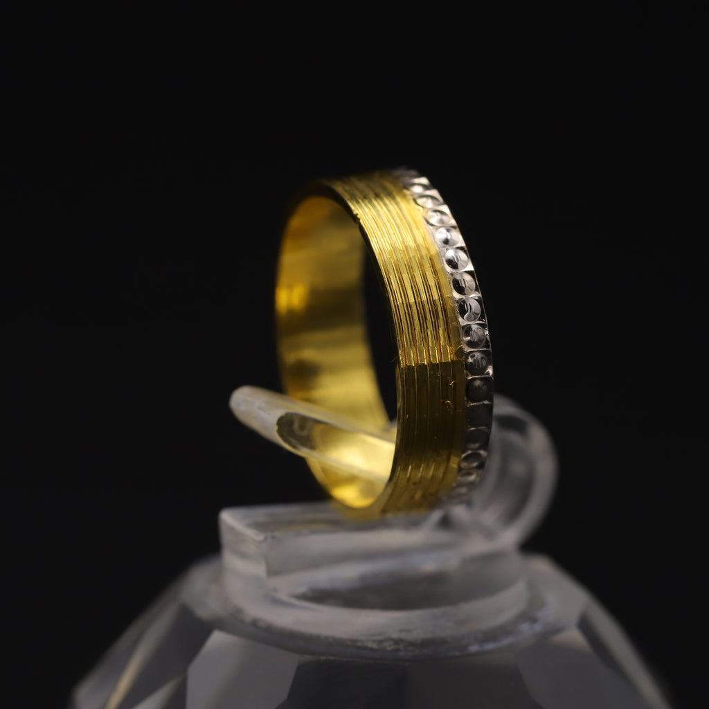 Golden Band 3