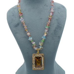 Zultanite (color changing maala)